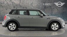 MINI Hatchback 1.5 Cooper Classic 5dr Auto [Nav Pack] Petrol Hatchback